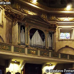 Duomo di Loano: l'organo nella controfacciata
