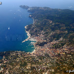 Santa Margherita ligure affacciata sul Golfo del Tigullio, con sullo sfondo la penisola di Portofino